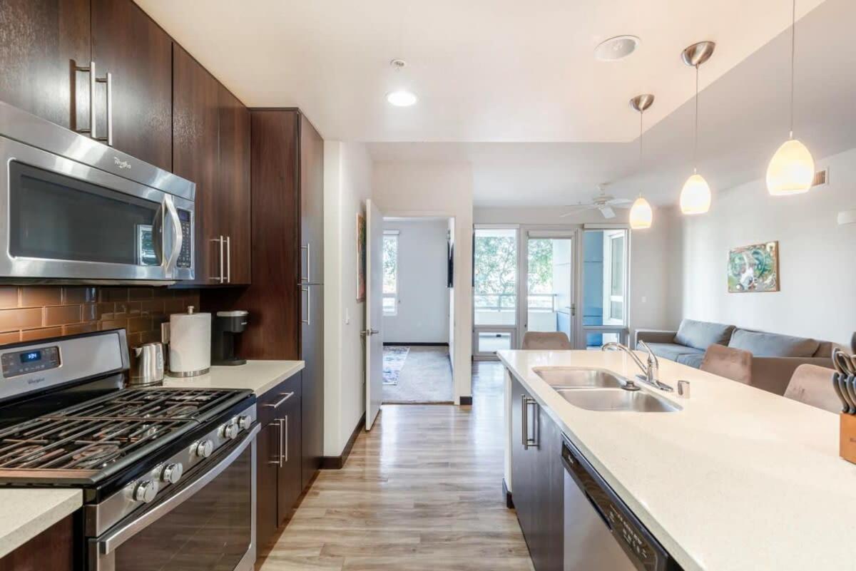 2Br Modern Luxury Condo Weho Los Angeles Luaran gambar