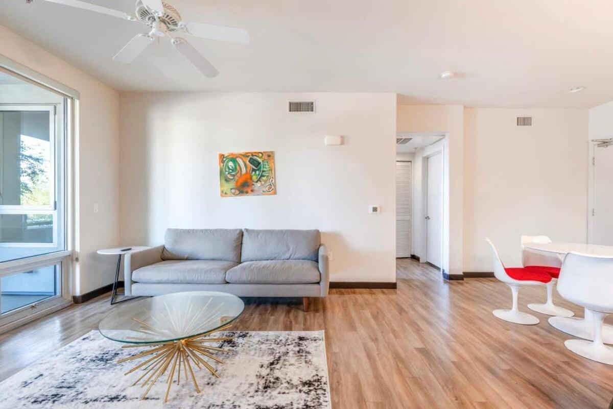 2Br Modern Luxury Condo Weho Los Angeles Luaran gambar